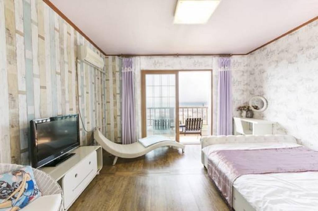 Dg Beach Pension Jeju Phòng bức ảnh